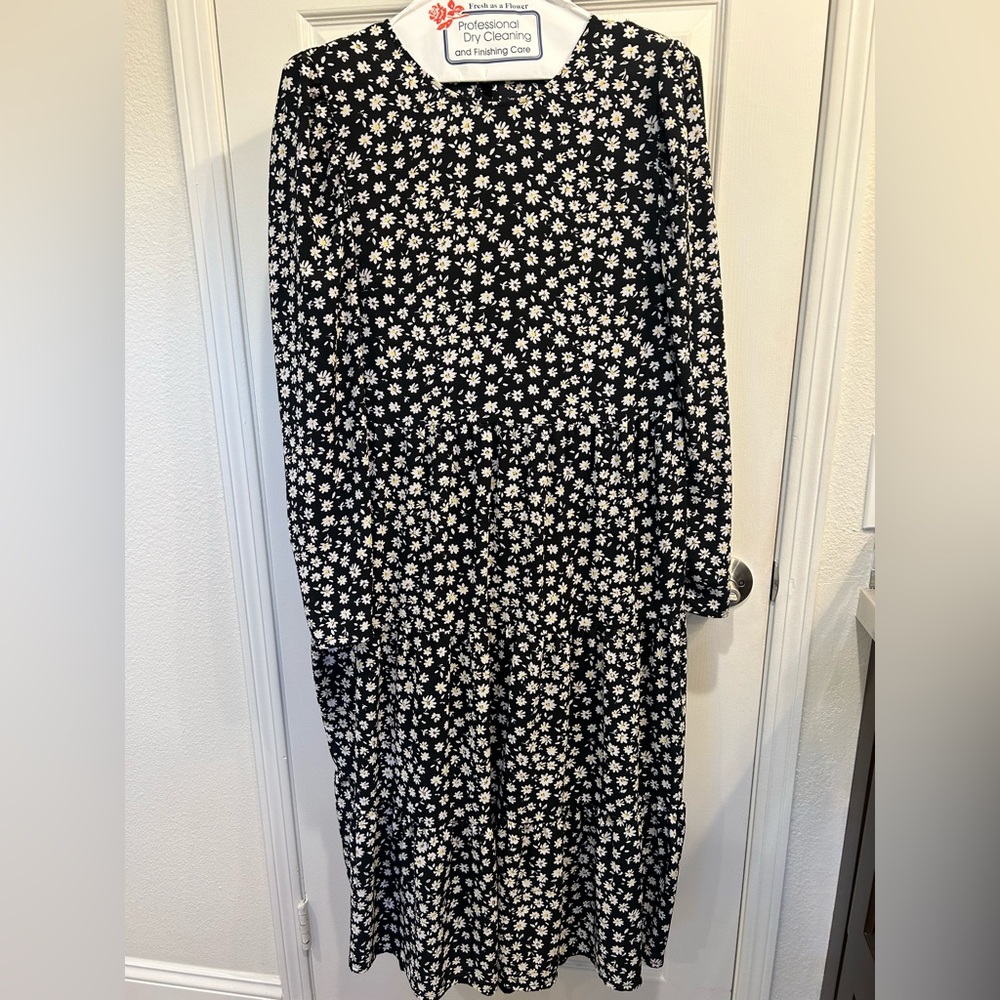 H&M daisy print maxi dress🌼🌼🌼